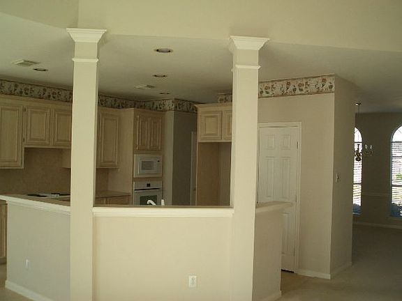 4th image of 4321 Sugarvine Ct
