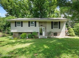 5661 State Rd E, Auxvasse, MO 65231