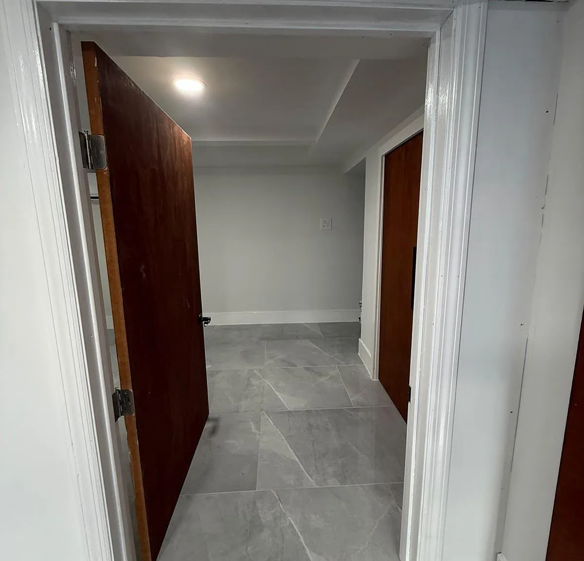 1 bed, $1,300 — Photo 2