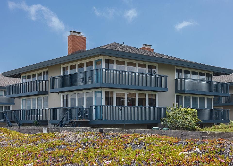 1st image of 16 La Playa Ave