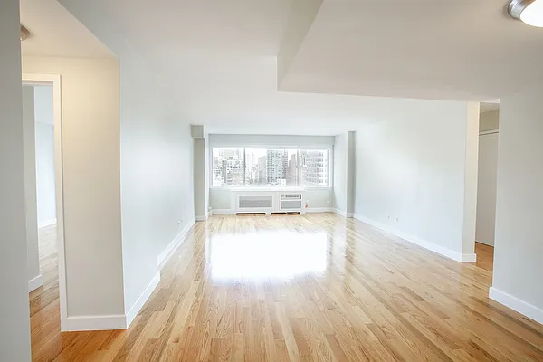 Rented by Stonehenge NYC LLC | media 1