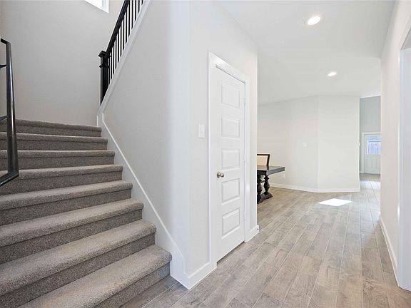 5th image of 15038 Timberson Ridge Ln