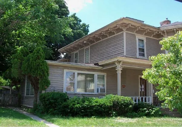 122 Union St photo 1