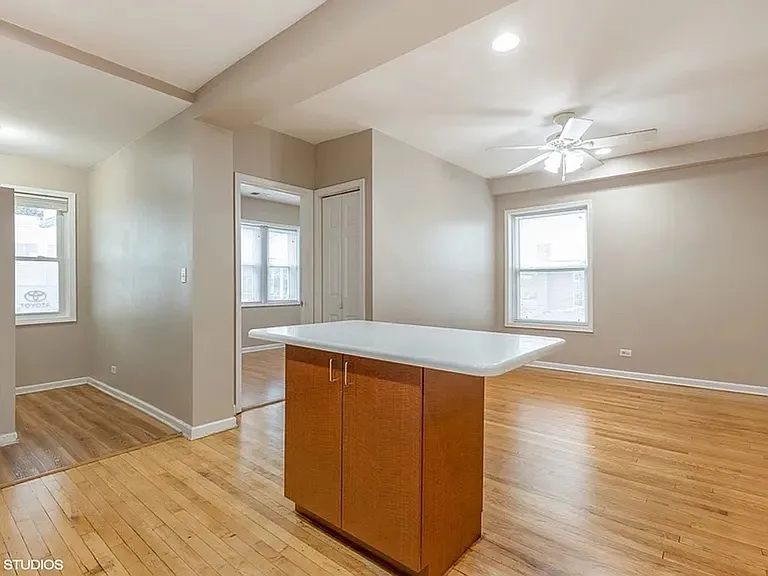 6038 N Claremont Ave #3N — Photo 4