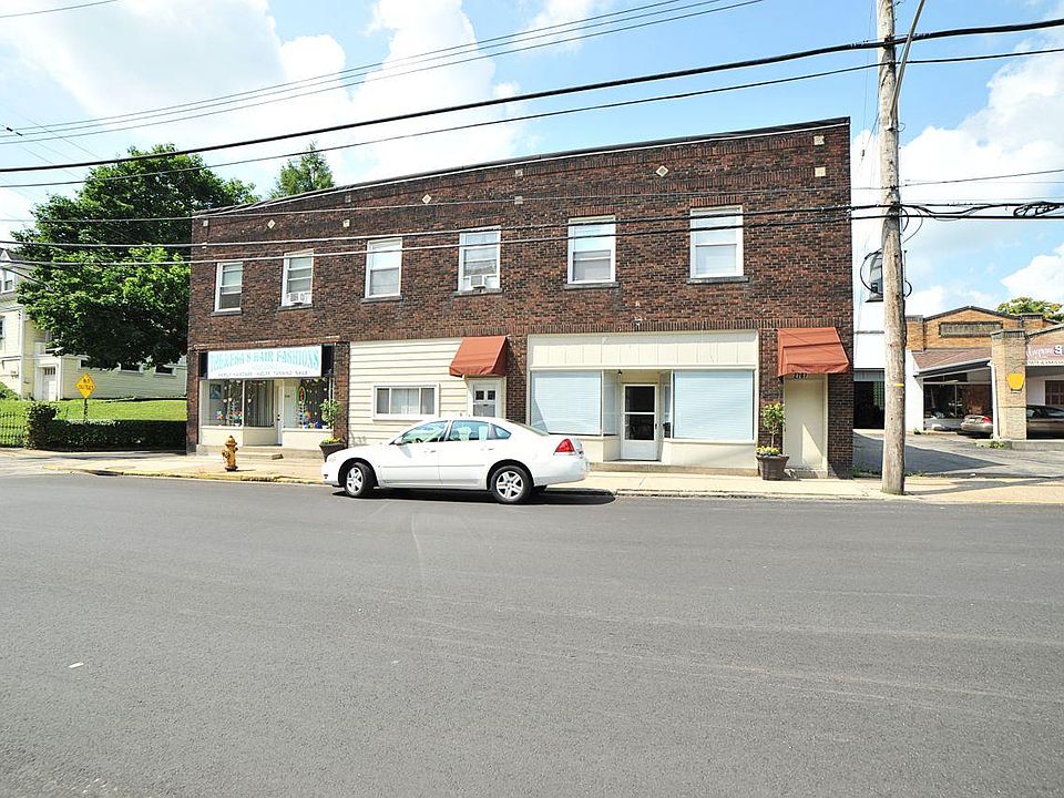 2707 Center Street