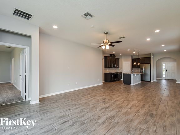 5th image of 3375 Edgehill Ct