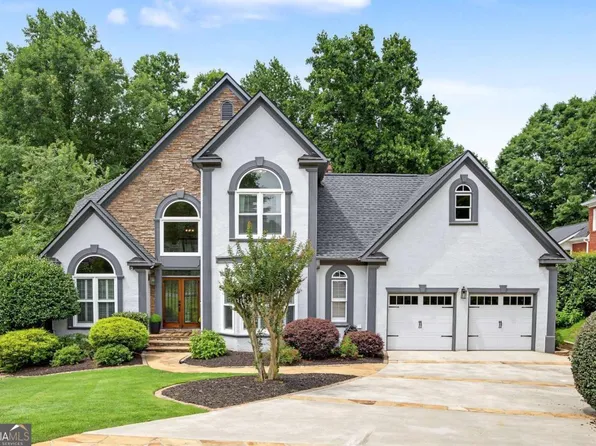 6028 Twinpoint Way, Woodstock, GA 30189