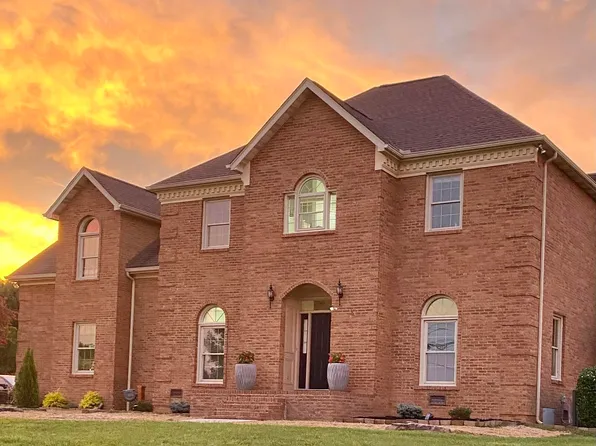 7400 La Barrington Blvd, Powell, TN 37849