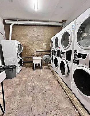 Rented by ERNY LLC | media 49