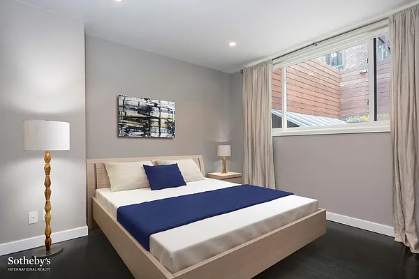 Rented by Sotheby's International Realty | media 38