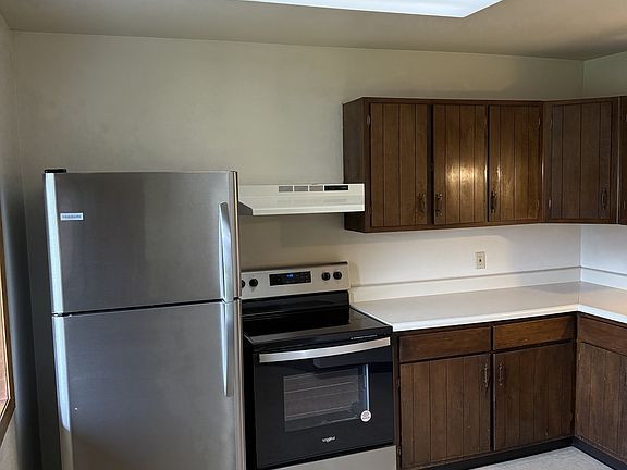 3rd image of 3712 Swenson Ave #3