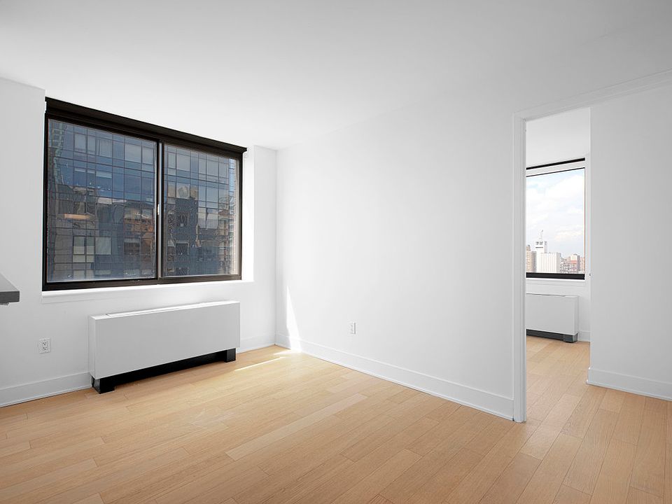 1st image of 420 W 42nd St APT 36F