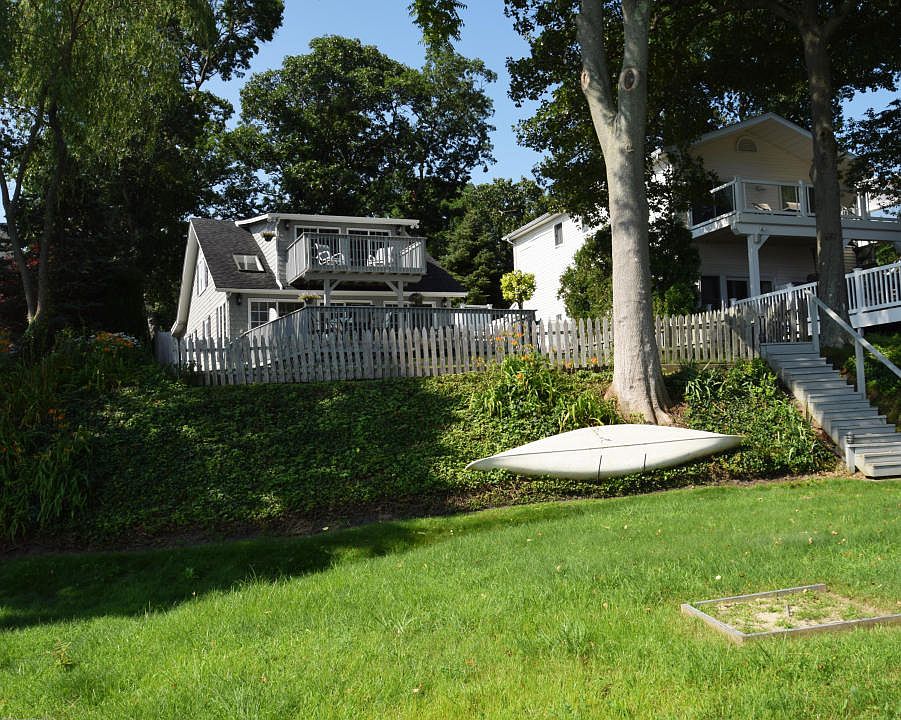 1st image of 635 Beacon Blvd