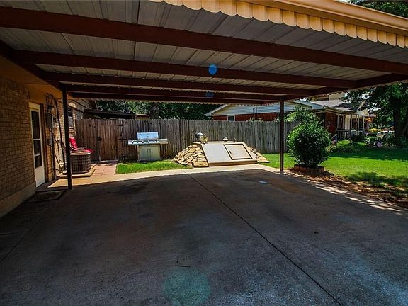 4th image of 507 S Heights Dr