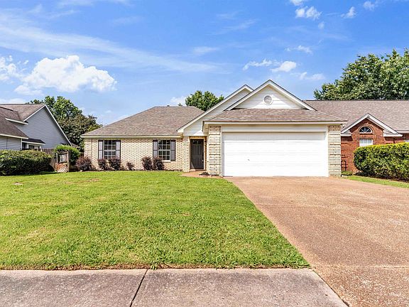 2nd image of 2783 Van Der Veer Dr