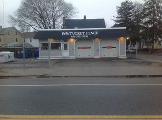544 Smithfield Ave, Pawtucket, RI 02860
