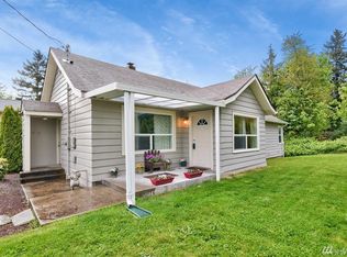 770 NE Glenridge Ct, Bremerton, WA 98310