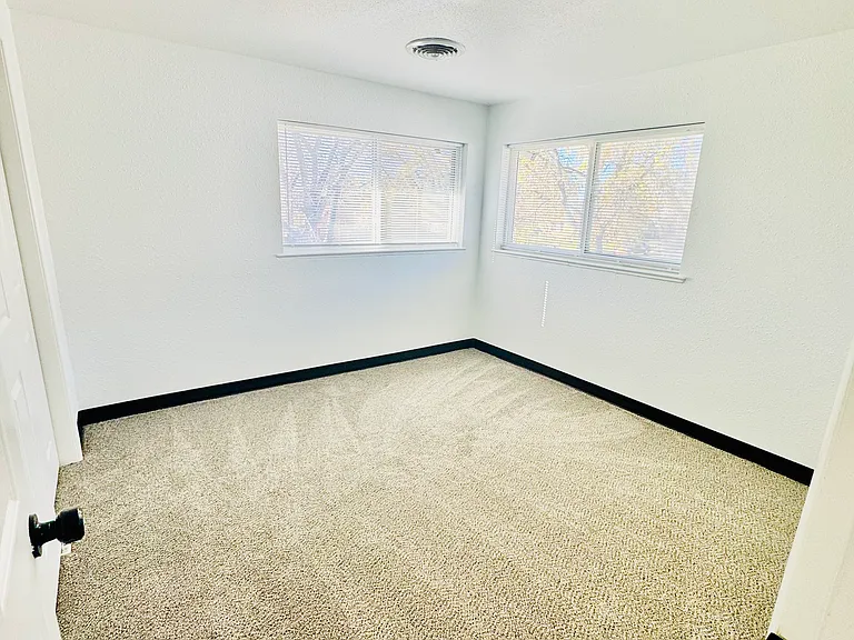 10011 Montview Blvd #C — Photo 6