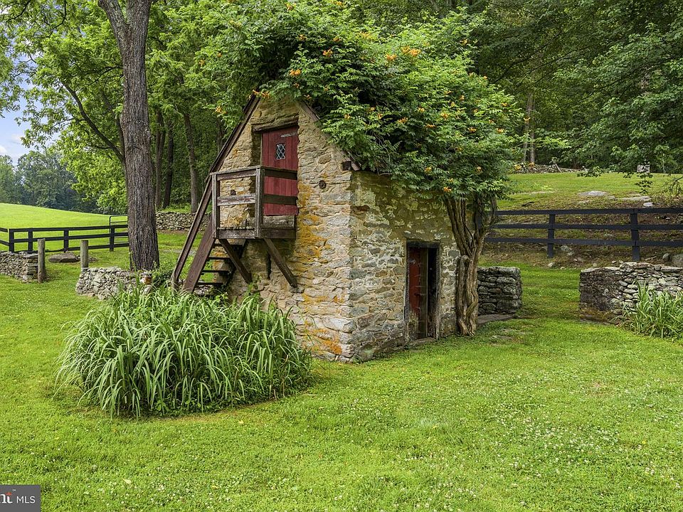 83rd image of 6143 Coon Tree Rd