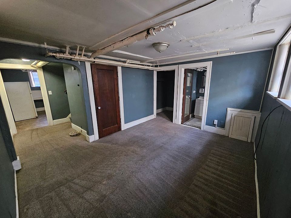 1st image of 711 Morton St #A