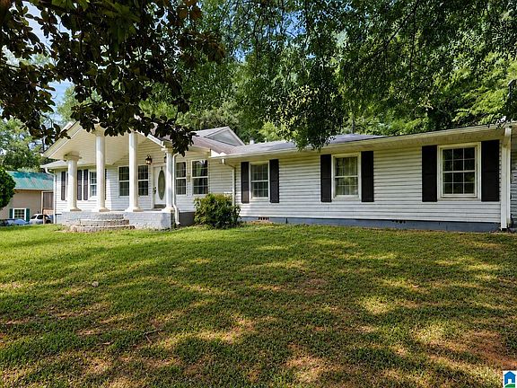 3rd image of 3918 Archer Rd
