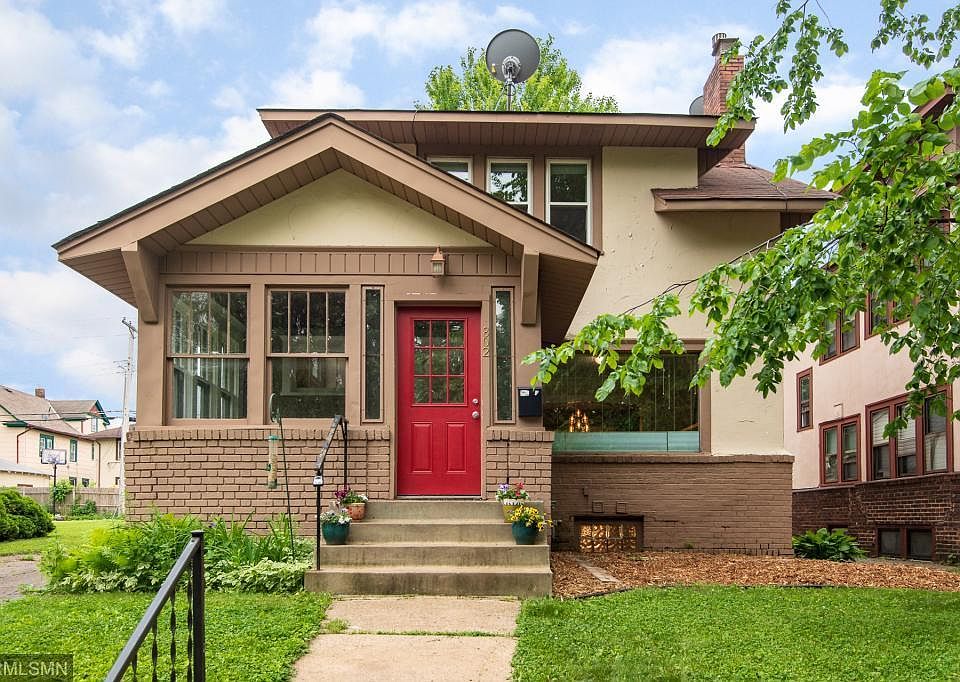 1st image of 802 Dayton Ave
