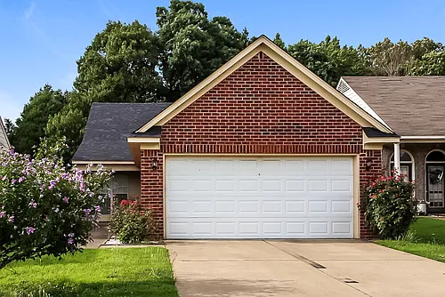 640 Amber Ln Photo 1