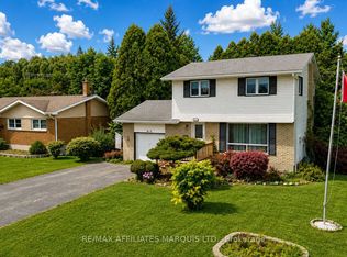 917 Queen St, Cornwall, ON K6J 1P3