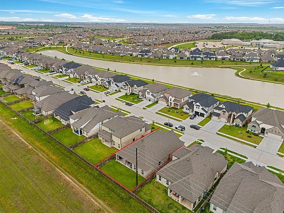 2nd image of 23419 Persimmon Creek Ln