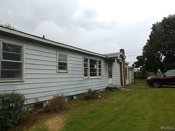 2nd image of 2914 33rd Ave