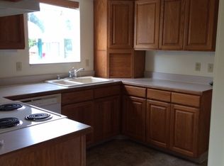 4510 Pickerel Cir NW APT B, Silverdale, WA 98315