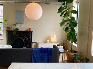 1843 S Racine Ave #2F, Chicago, IL 60608