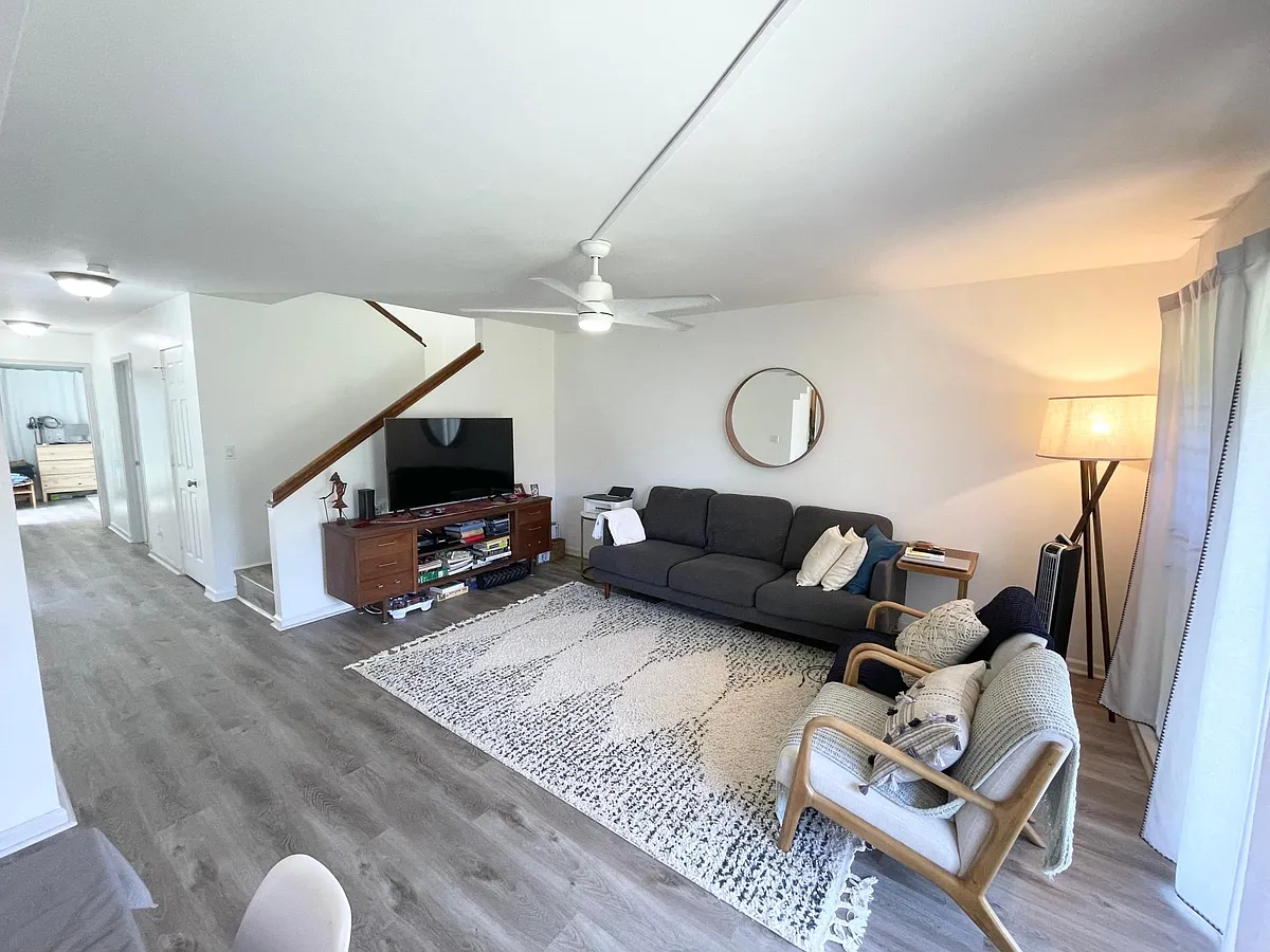 Building Photo - 320 Lale St #1301