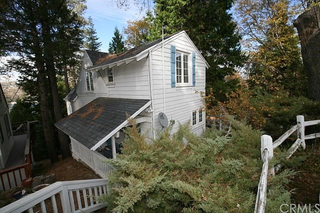 1st image of 28856 Cedar Dr