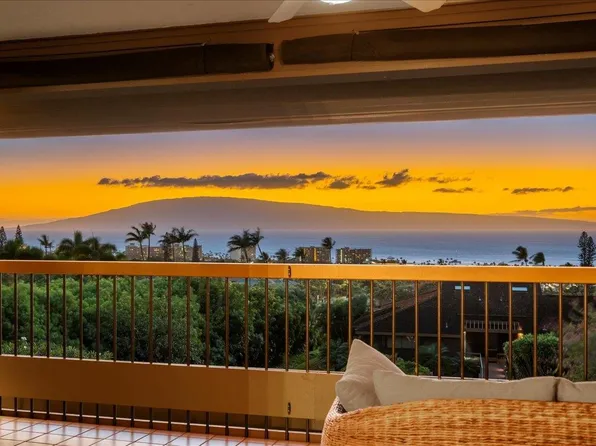 50 Puu Anoano St APT 3304, Lahaina, HI 96761