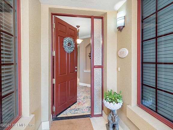 4th image of 1331 1ST Street N #303