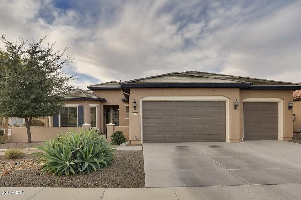 26193 W Abraham Ln