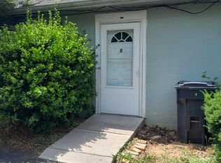 704 Blue Ridge Ave APT 1, Bedford, VA 24523