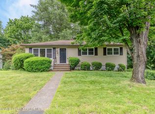 13 Frederick Dr, Lake Katrine, NY 12449