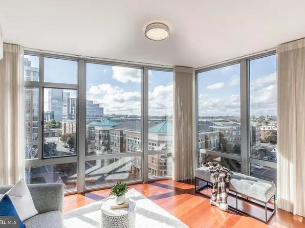 11990 Market St Unit 612, Reston, VA 20190