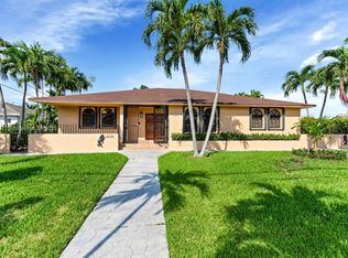 4230 SW 96th Ave, Miami, FL 33165