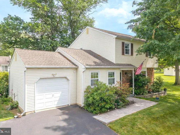 103 Olde Pilgrim Rd, Dublin, PA 18917