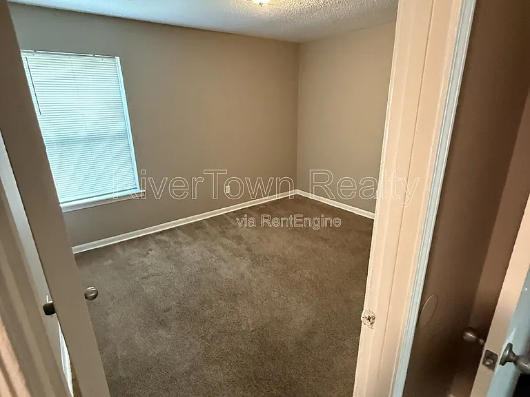 3386 Spring Water Cv — Photo 21