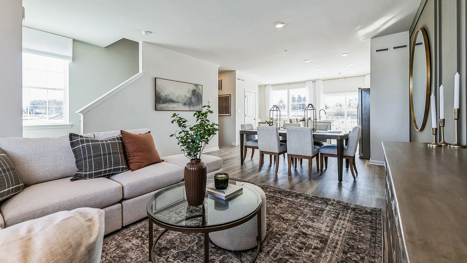 3 bed, 2.5 bath, 1969 sqft, $800 — Photo 4