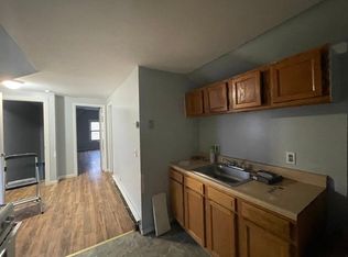 8 Lawrence St FLOOR 3, Waterbury, CT 06708