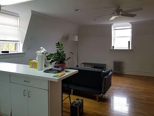 Rented by Frank Valvo Real Estate | media 1