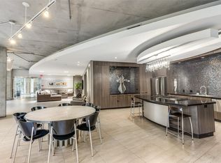 1901 Post Oak Blvd APT 2220, Houston, TX 77056