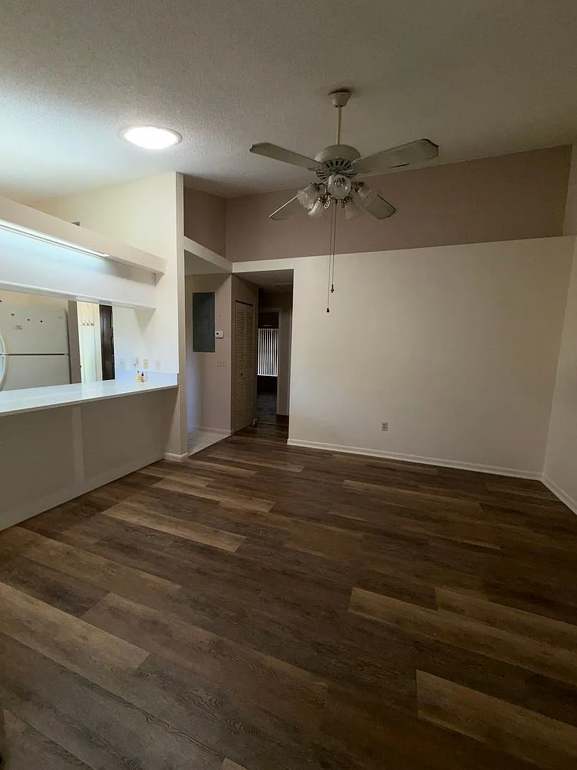 Cozy two bedroom condo, DeBary — Photo 3