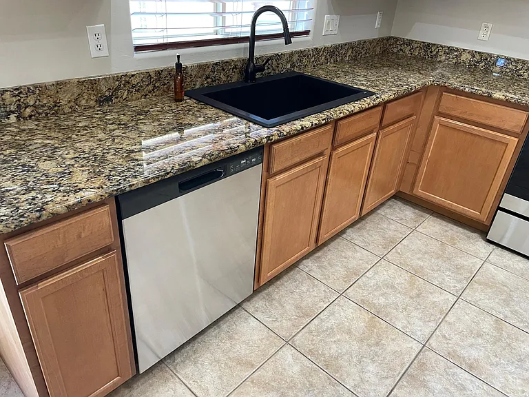 1155 W Calle Fuente De Carino — Photo 6