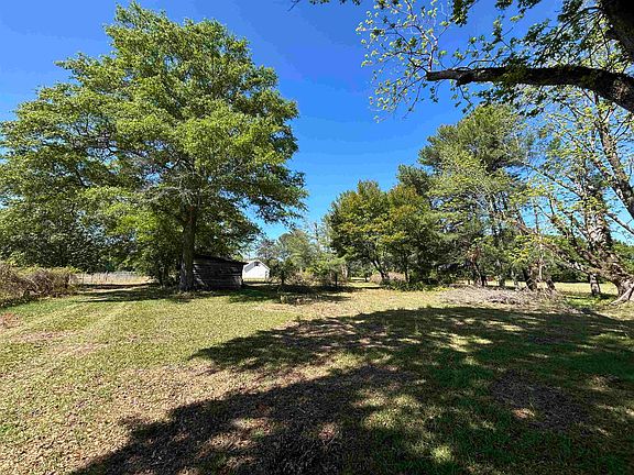 5th image of 1811 Tranquil Rd.